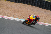 enduro-digital-images;event-digital-images;eventdigitalimages;mallory-park;mallory-park-photographs;mallory-park-trackday;mallory-park-trackday-photographs;no-limits-trackdays;peter-wileman-photography;racing-digital-images;trackday-digital-images;trackday-photos